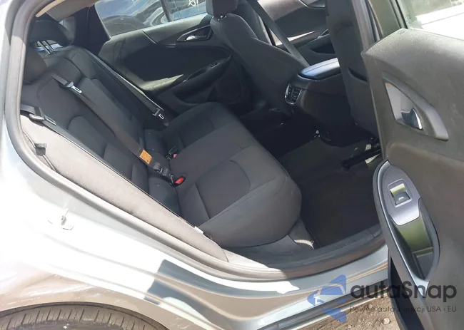 1G1ZD5ST8PF220969: 43121993