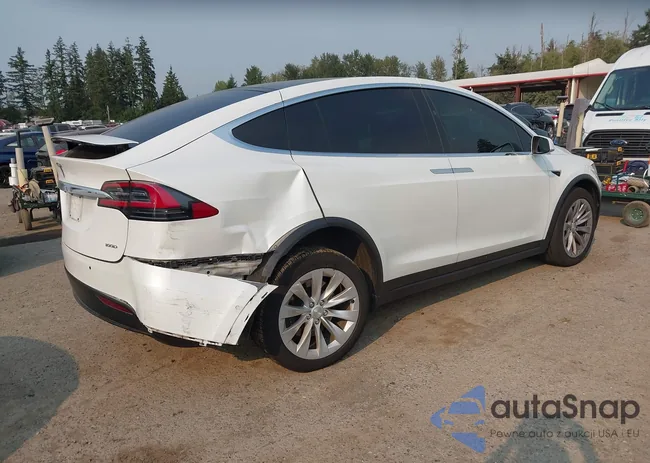 5YJXCDE27JF139701: 43122016