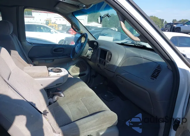 1FTRX17W62NA82616: 43122068