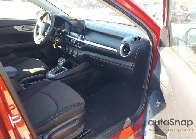 3KPF24AD6NE451008: 43123151