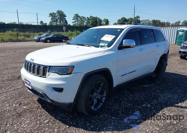 1C4RJEBG1JC159332: 43123211