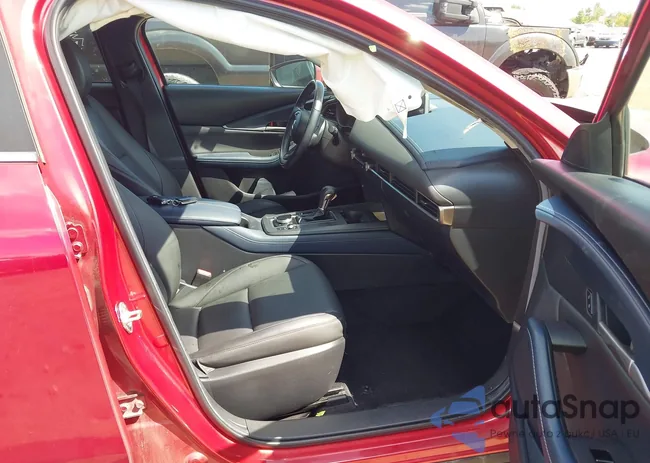 3MVDMBCL0LM127953: 43123243