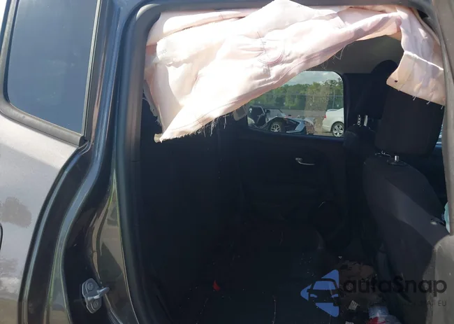 ZACCJABB3JPH62264: 43123322