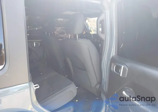 1C4RJXN67RW205657: 43123330