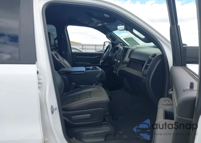 1C6SRFFT2MN741124: 43123360