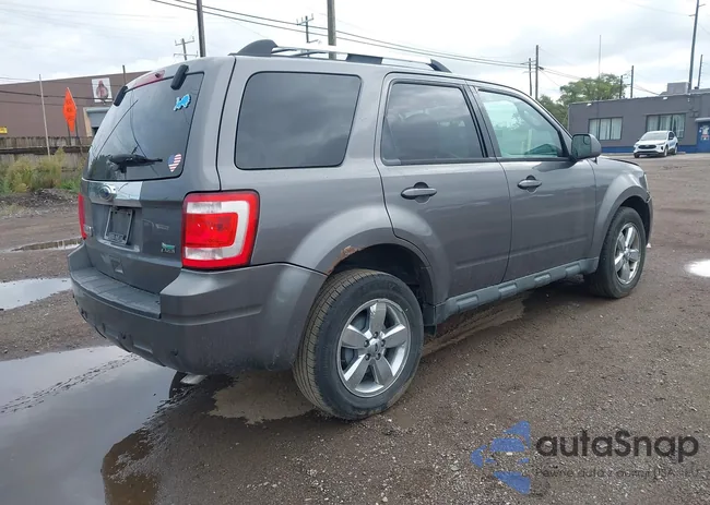 1FMCU9EG5AKB79732: 43123382