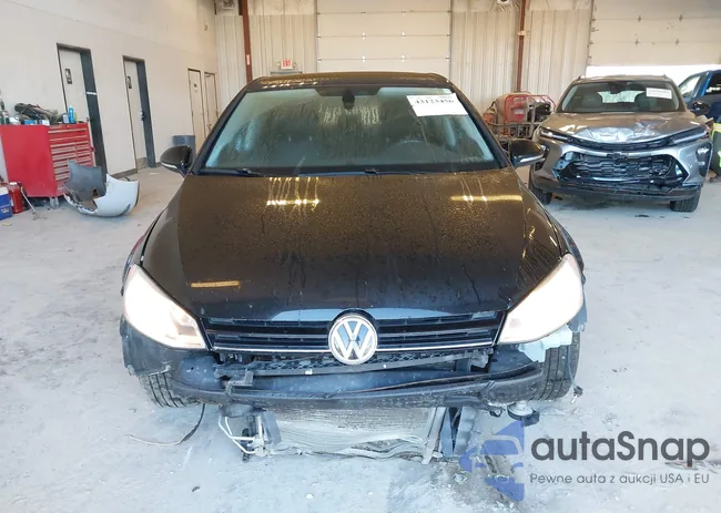 3VW2A7AU4FM012817: 43123456
