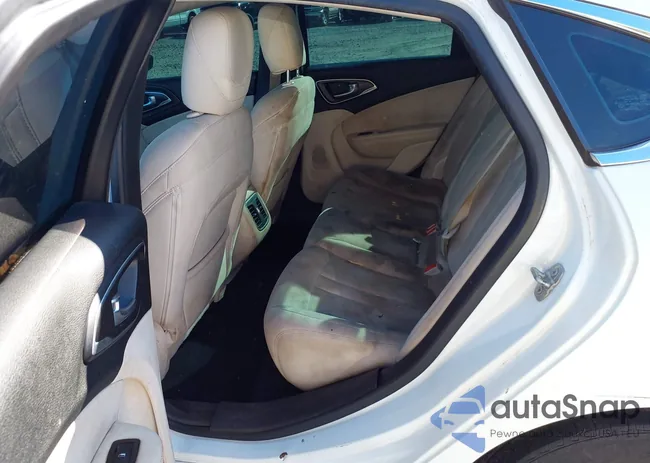 1C3CCCABXFN599575: 43123476