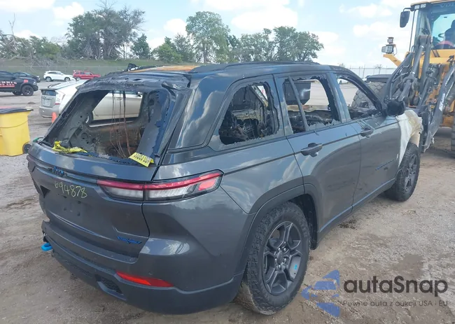 1C4RJYC63R8532442: 43123534