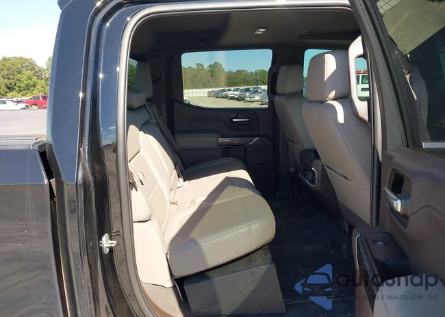 3GCPWEED6KG253070: 43123652