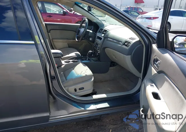 3FAHP0JAXCR263001: 43122737