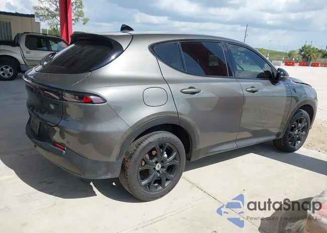 ZACNDFAN1R3A38147: 43122771