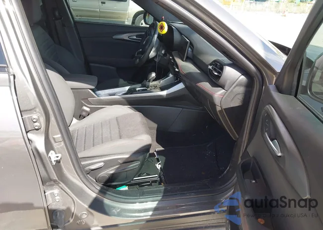 ZACNDFAN1R3A38147: 43122771