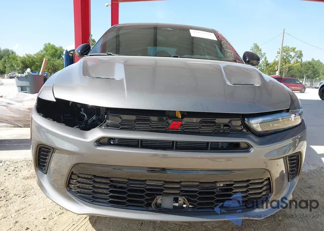 ZACNDFAN1R3A38147: 43122771