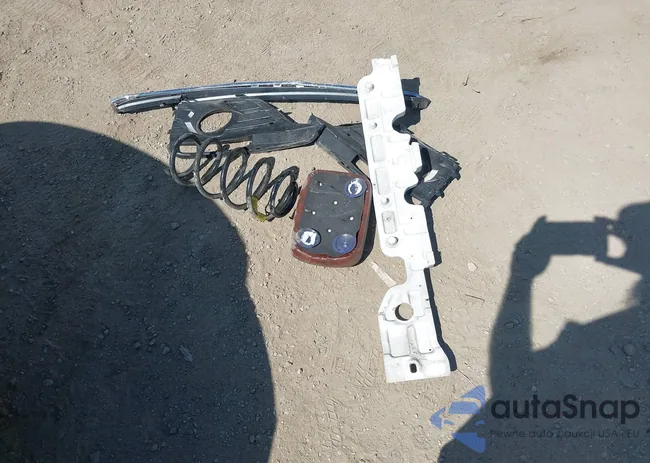 3VWJD7AT8KM718323: 43122797