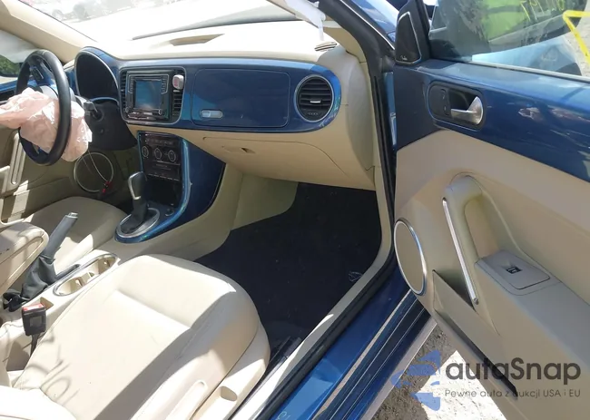 3VWJD7AT8KM718323: 43122797