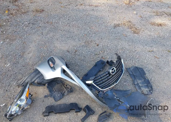 3MZBN1V38JM207802: 43122821