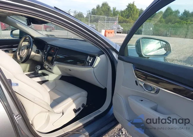 LVY992MK5JP035848: 43122995