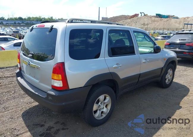 4F2YU06131KM41439: 43123009