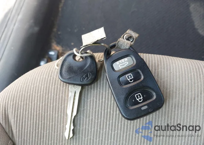 5NPD84LF2JH315937: 43124244