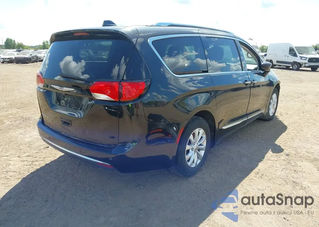 2C4RC1EG2JR252642: 43124410