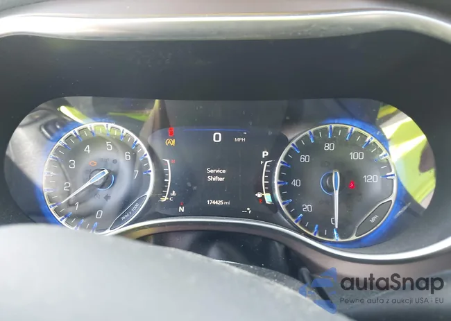 2C4RC1EG2JR252642: 43124410