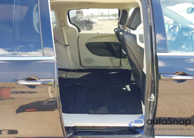 2C4RC1EG2JR252642: 43124410