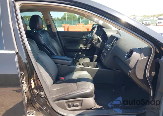 1N4AA51E59C805745: 43124528