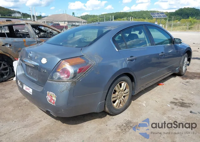 1N4AL2AP6AN511905: 43123694