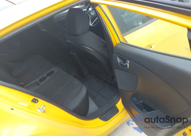 KMHTC6AD2CU051291: 43123832