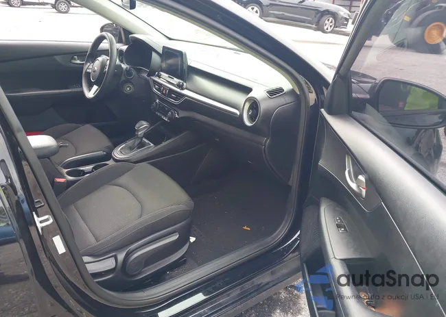 3KPF24AD6KE044804: 43123947