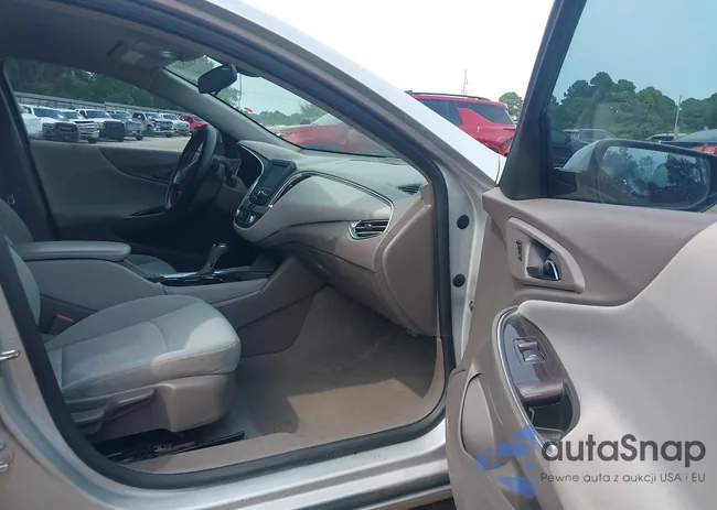 1G1ZE5ST2HF101166: 43125187