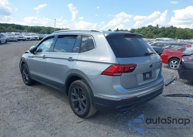 3VV2B7AX9RM107602: 43125189