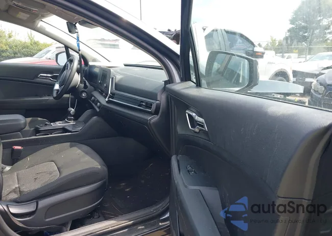 KNDPU3AF6P7033867: 43125359