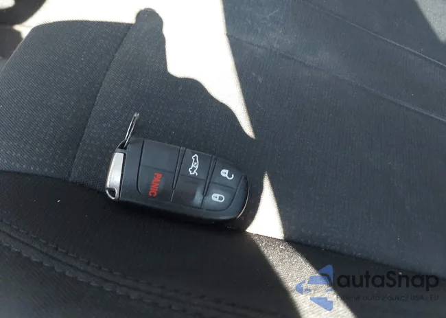 1C3CCCAB5GN157272: 43125429