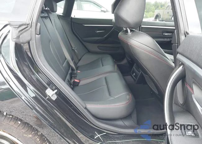 WBA4J1C57KBM16000: 43125458