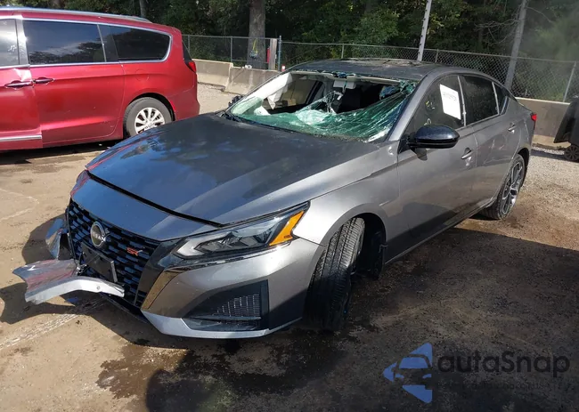 1N4BL4CV8RN380600: 43125525