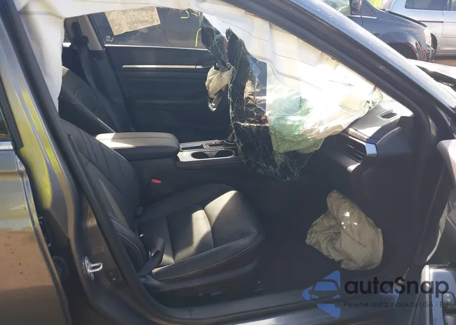 1N4BL4CV8RN380600: 43125525