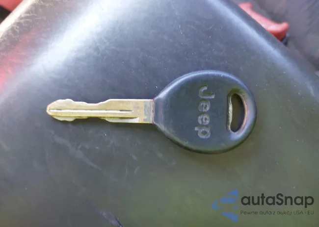 1J4FA49S55P313606: 43125560