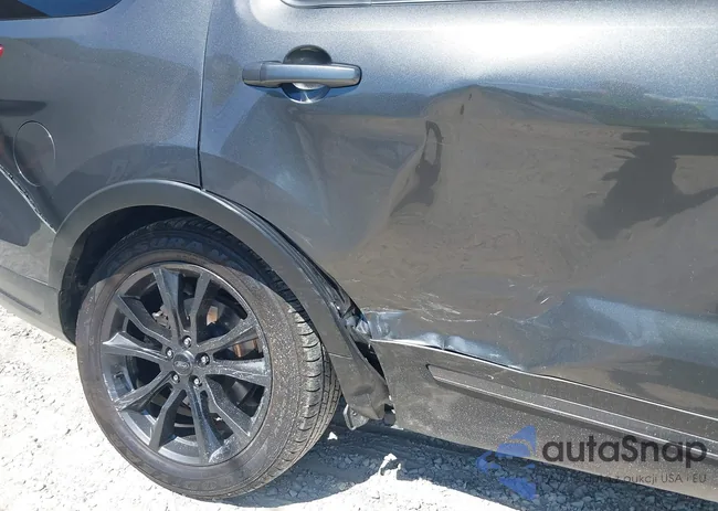 1FM5K8D86JGC91882: 43125583