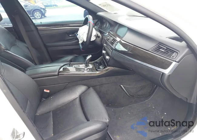 WBAFR7C54BC802405: 43125597