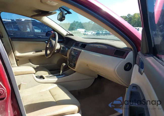 2G1WT58K979315117: 43124812