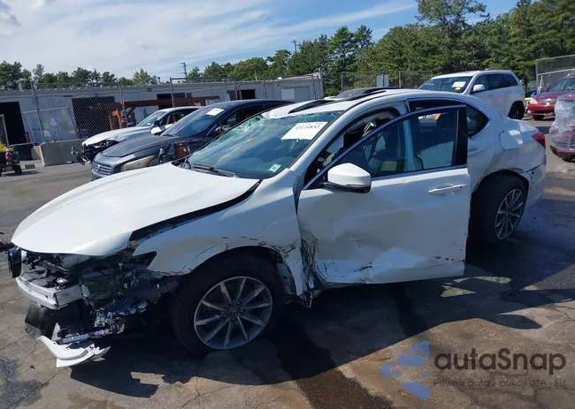 19UUB1F35KA001100: 43124852