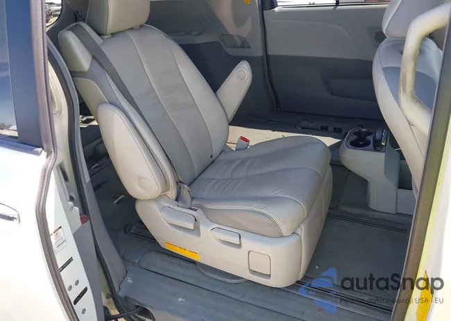 5TDDK3DC0BS019889: 43124862