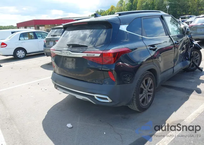 KNDEU2AA0P7369438: 43125056