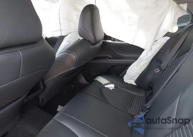 4T1B11HK3JU654028: 43126157