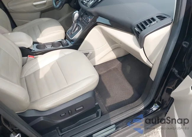 1FADP5DUXJL105058: 43126235