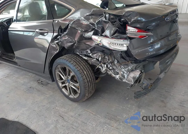 3FA6P0CD8KR233993: 43126282