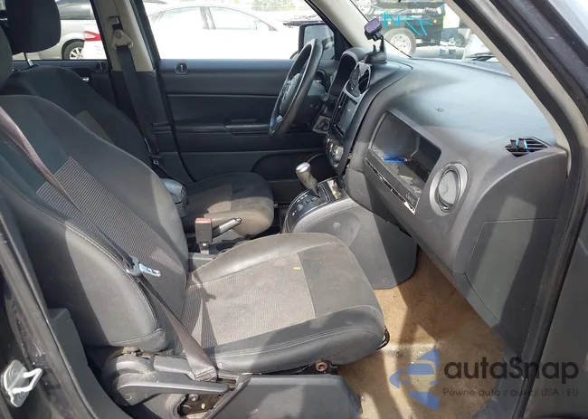 1C4NJPBA5ED596157: 43126343