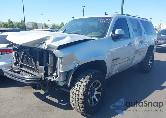 1GNSCHE02DR279905: 43126475